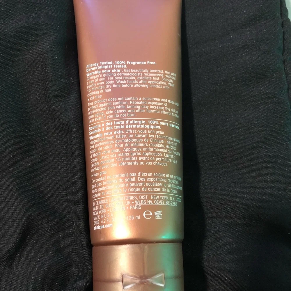 Clinique self sun body tinted lotion - Picture 2 of 2